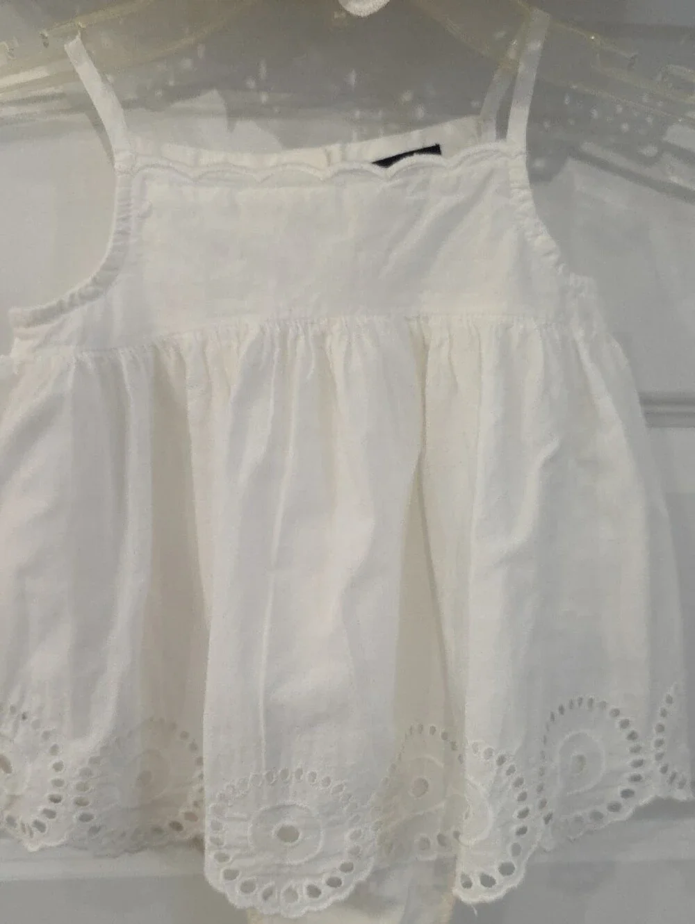 GAP classic white